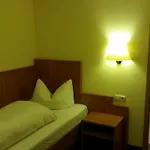 图林根霍夫酒店 招待所 2*