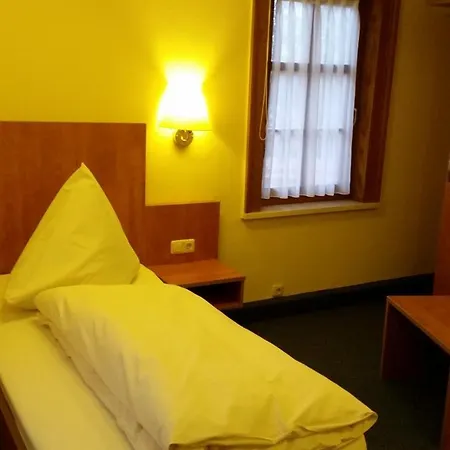 Hotel Thueringer Hof 2*